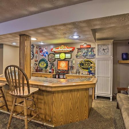 Deluxe Omaha Escape With Game Room, Pool Access Екстериор снимка